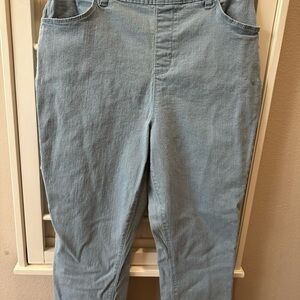 Sky Blue Cropped Women's Jeans